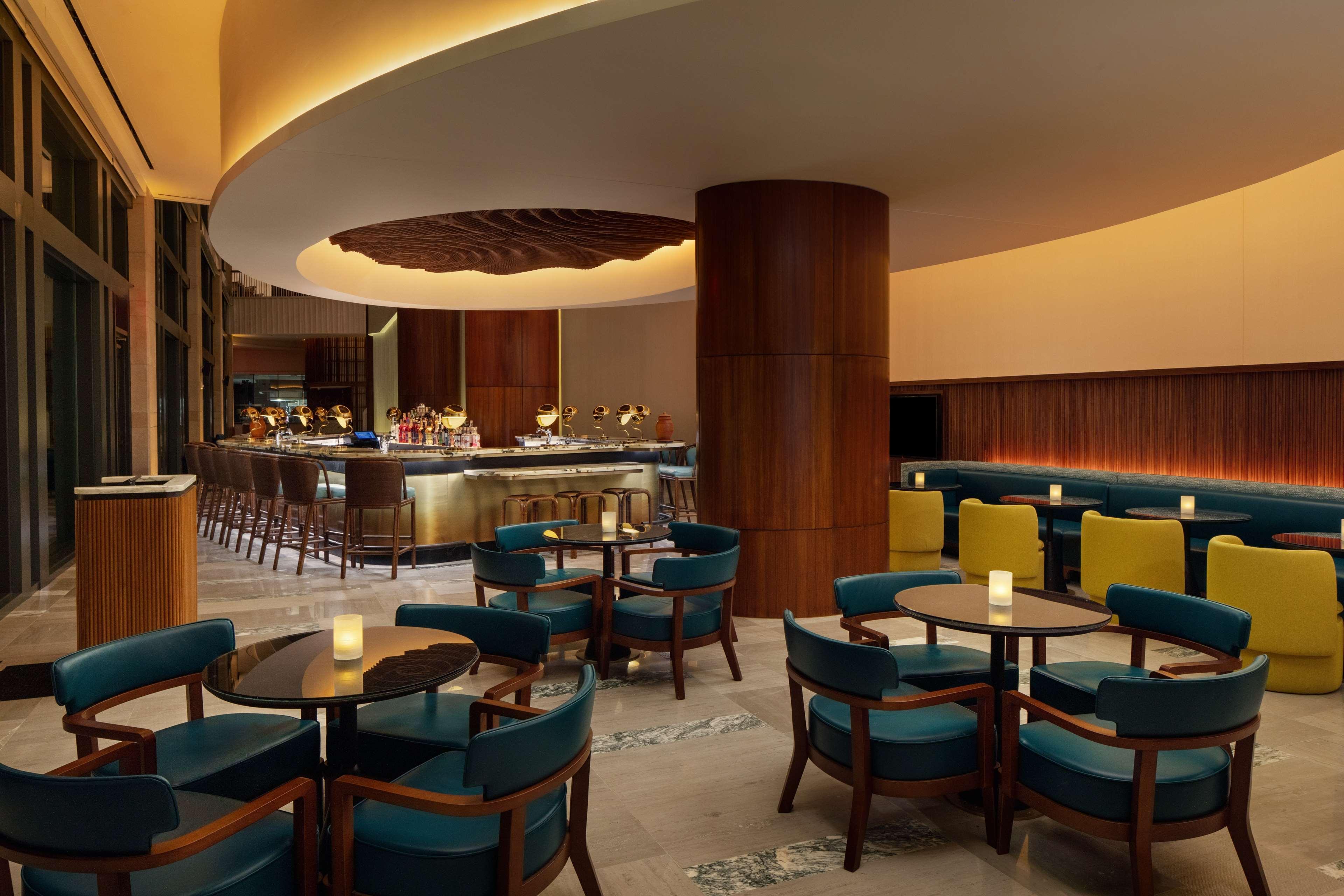 Hotel Conrad Orlando Esterno foto