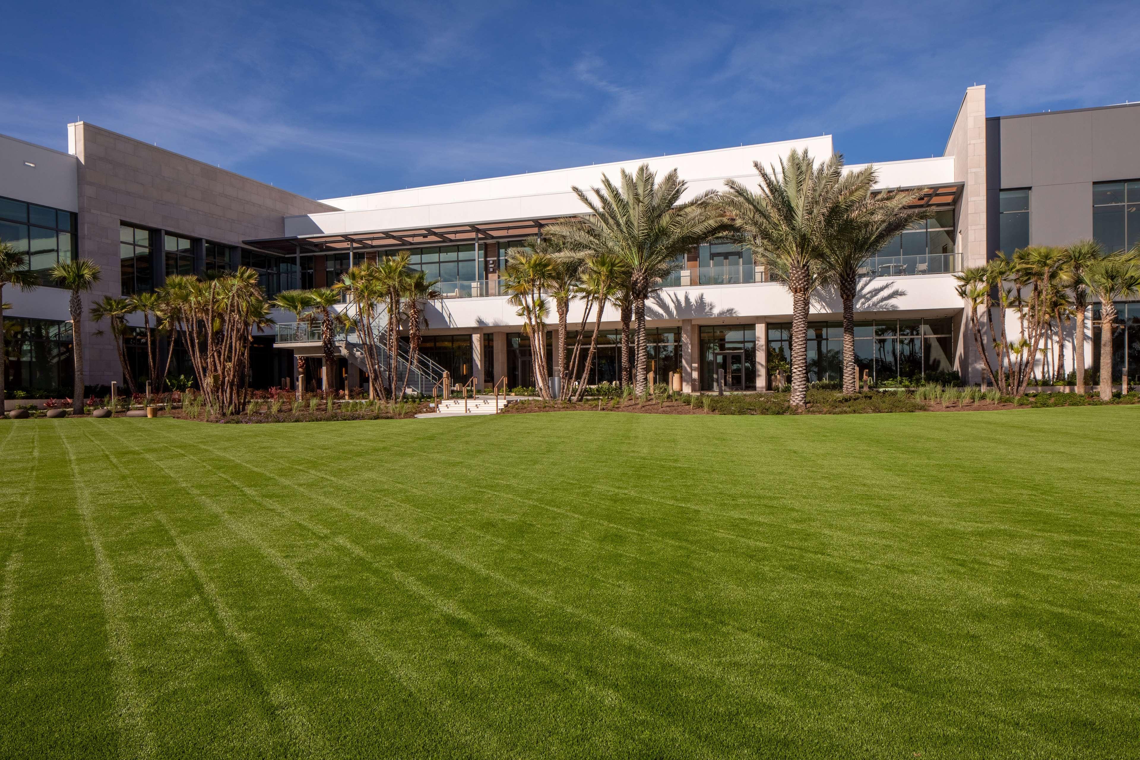 Hotel Conrad Orlando Esterno foto